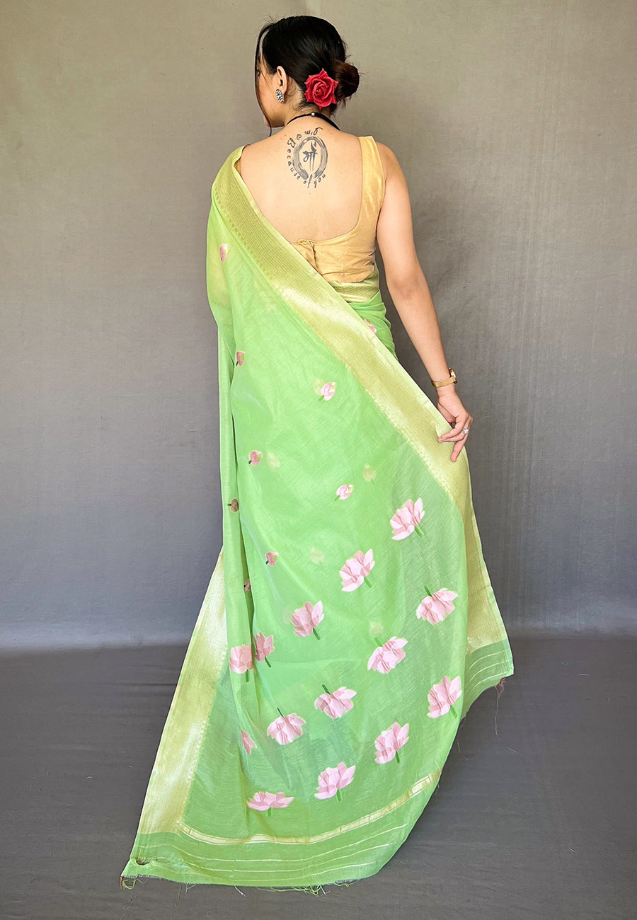 Green Pure Cotton Lotus Woven Saree