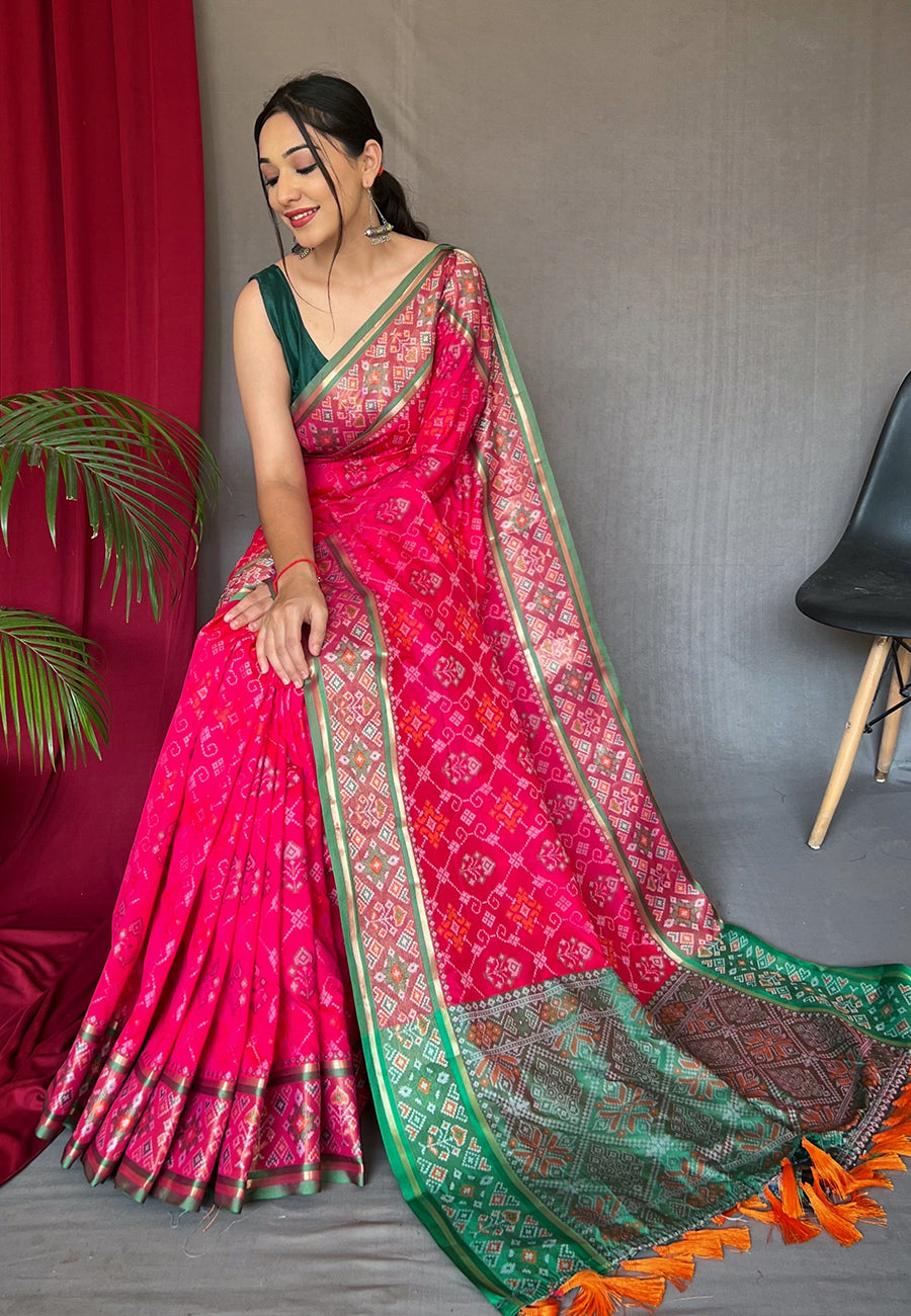 Rangeen Patola Contrast Woven Silk Saree Hot Pink