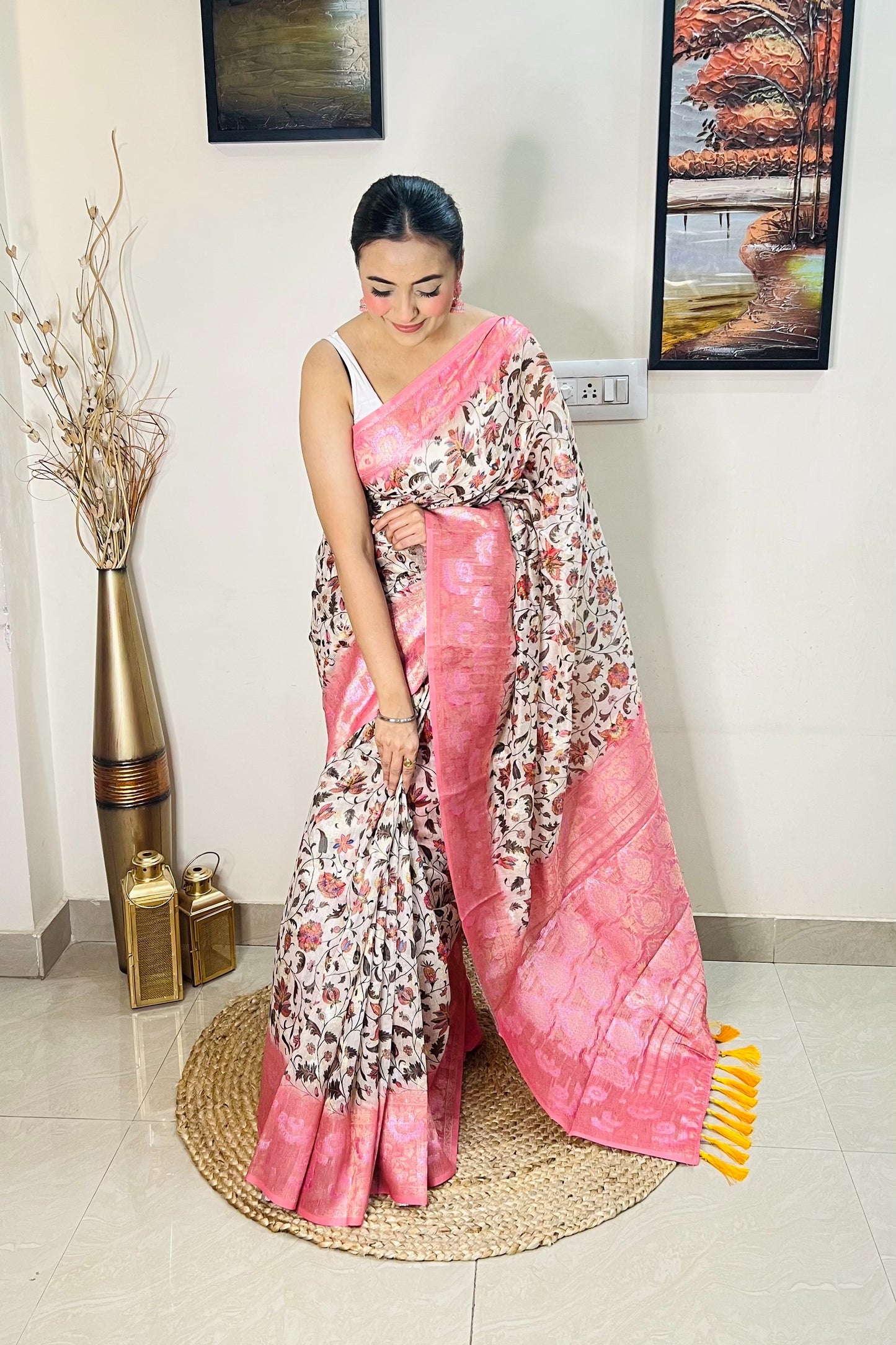 Banarasi Silk Floral Printed Contrast Woven Saree Pink