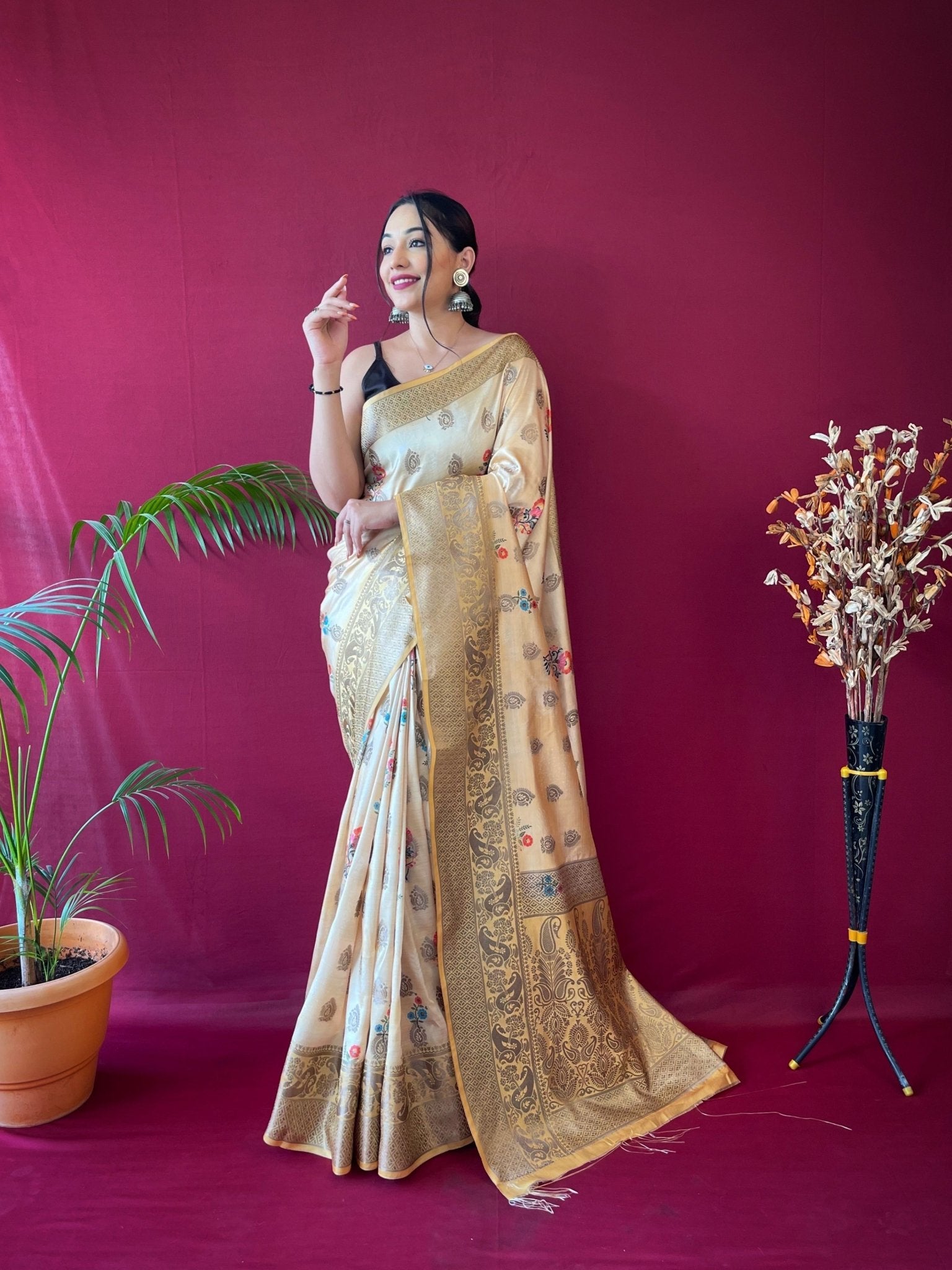 Kesariya Soft Silk Floral Printed Woven Saree Light Yellow - TASARIKA INDIA